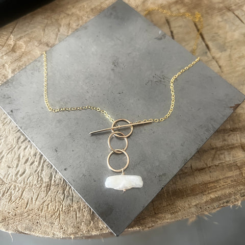 Freshwater Pearl Toggle necklace