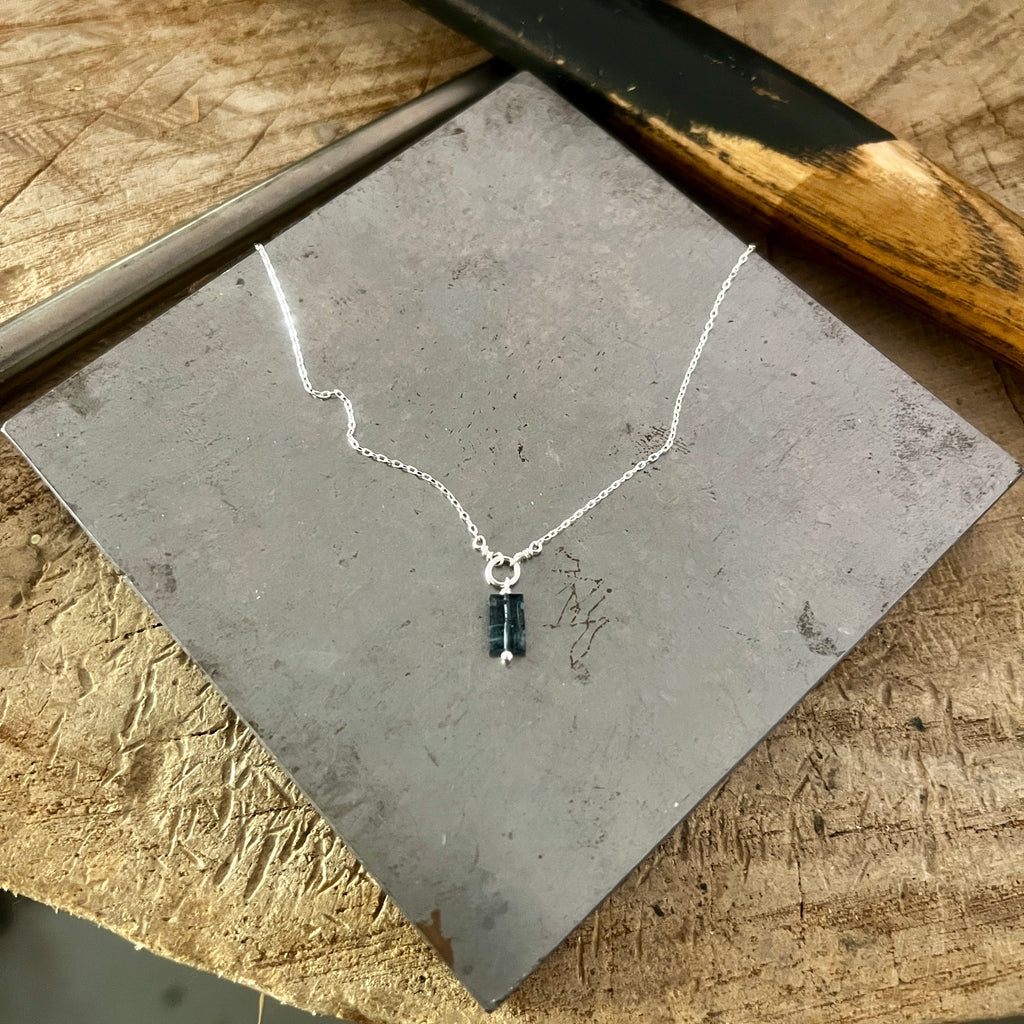 Just Relax Kyanite necklace
